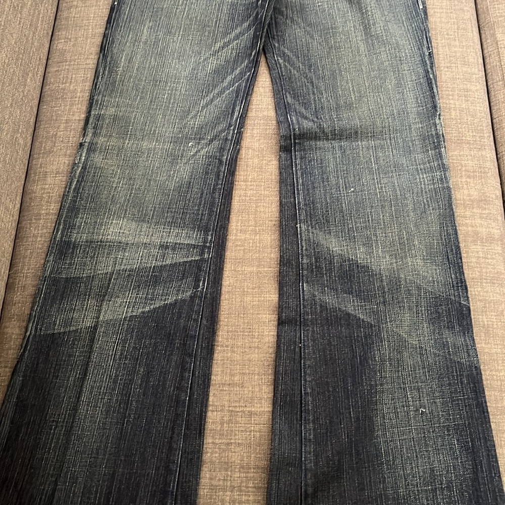 *New* women’s Rock & Republic Jeans - Picture 4 of 14